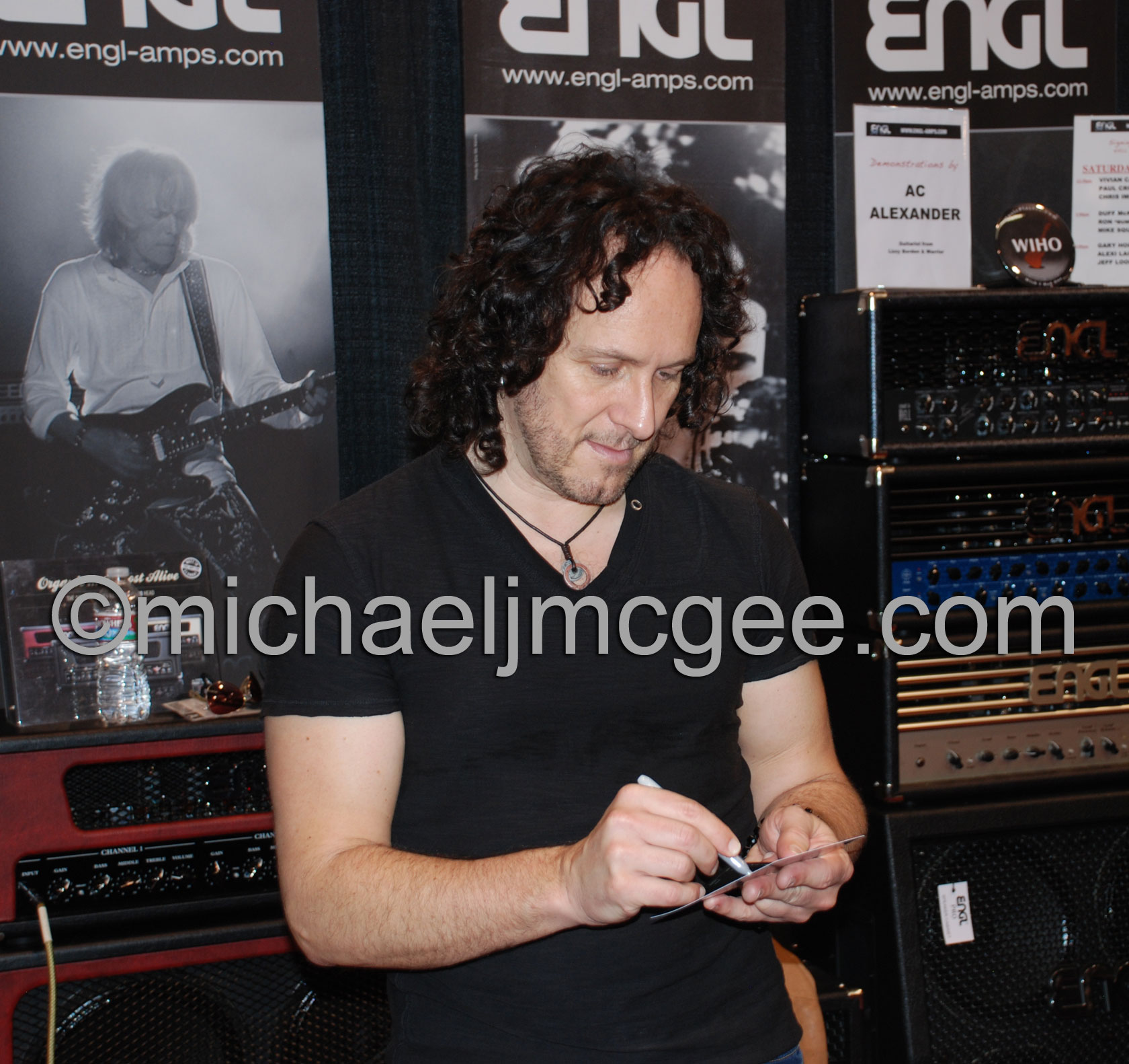 Vivian Campbell / michaeljmcgee.com